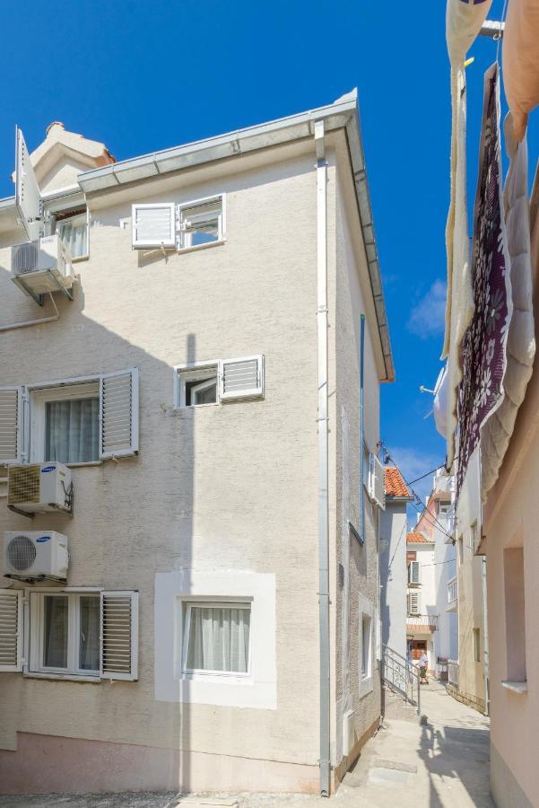 Apartments By The Sea Baska Voda, Makarska - 17570 Екстериор снимка