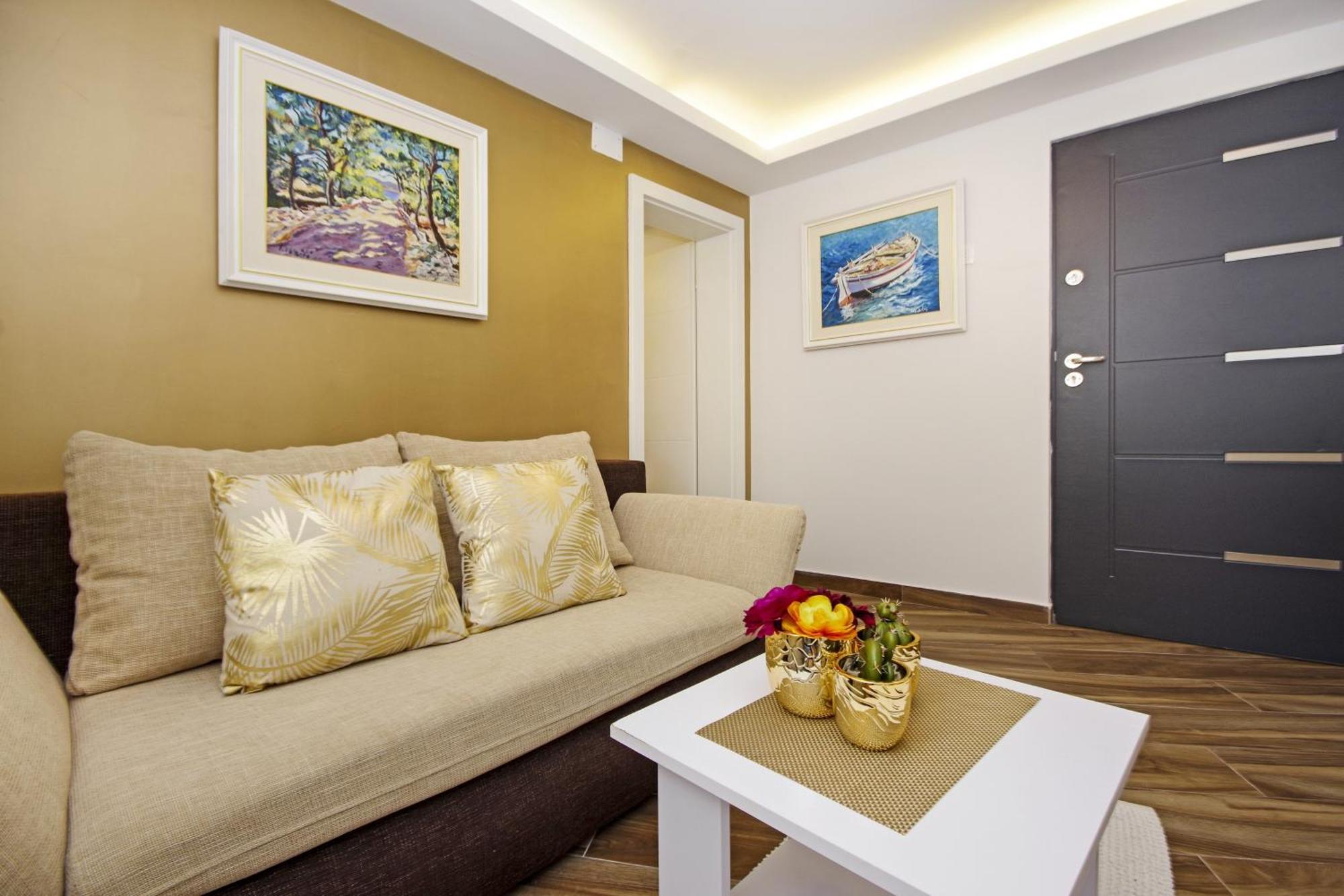 Apartments By The Sea Baska Voda, Makarska - 17570 Стая снимка